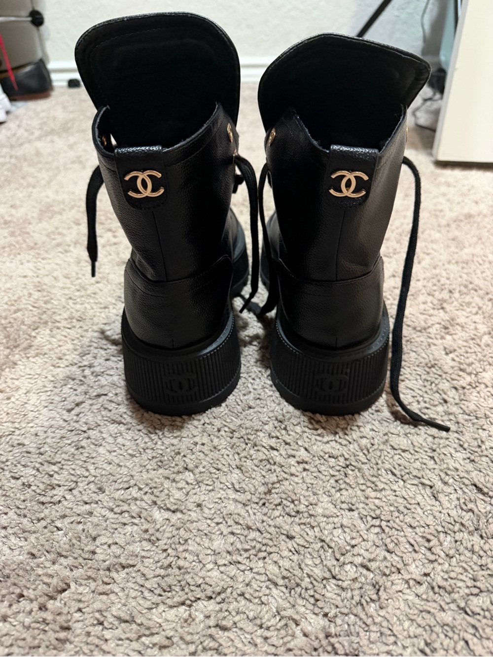 Chanel Black Leather Combat Boots Gold CC Logo Platform Lug Sole Women’s Size 9 - Picture 2 of 8